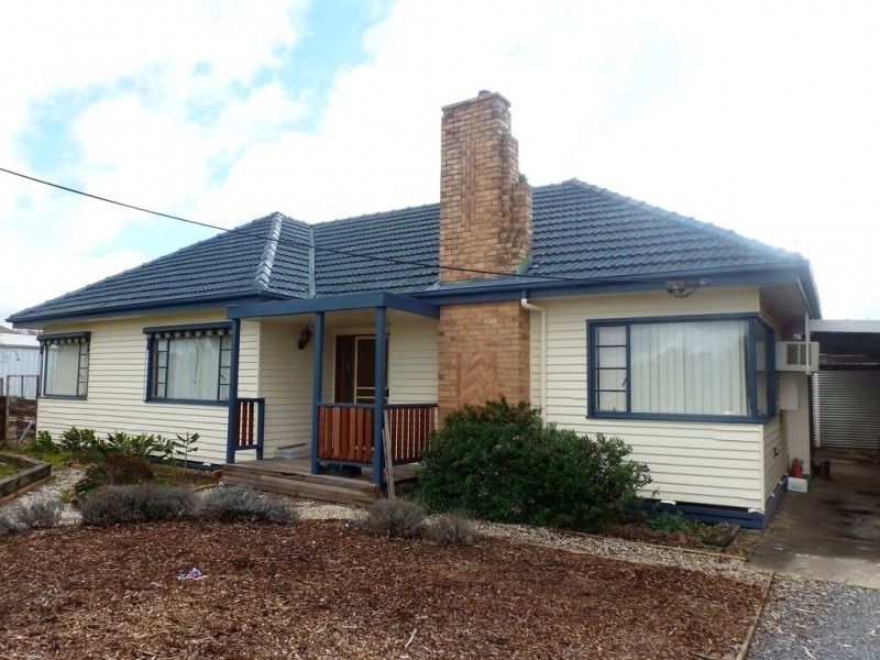 10 Eyre Street, Ararat VIC 3377