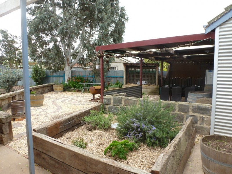 10 Eyre Street, Ararat VIC 3377