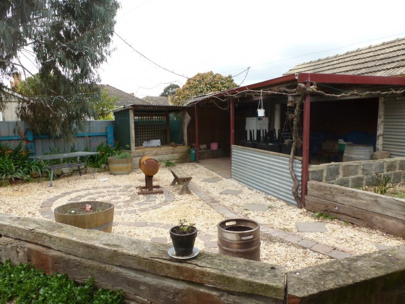 10 Eyre Street, Ararat VIC 3377