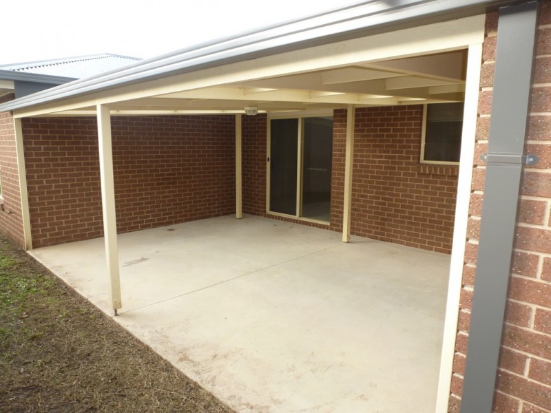 83 Churchill Avenue, Ararat VIC 3377