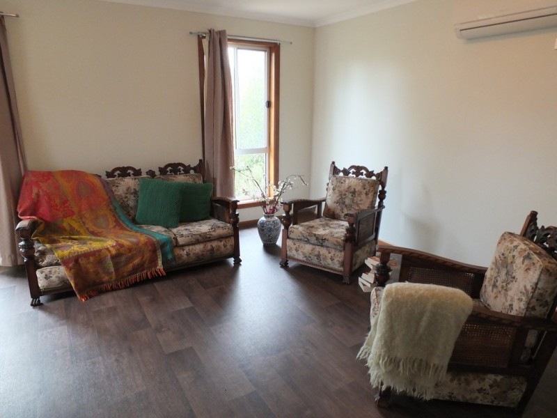 8 Dalton Street, Avoca VIC 3467