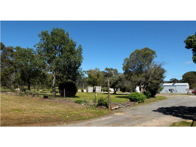 13 Pimms Road, Redbank VIC 3477