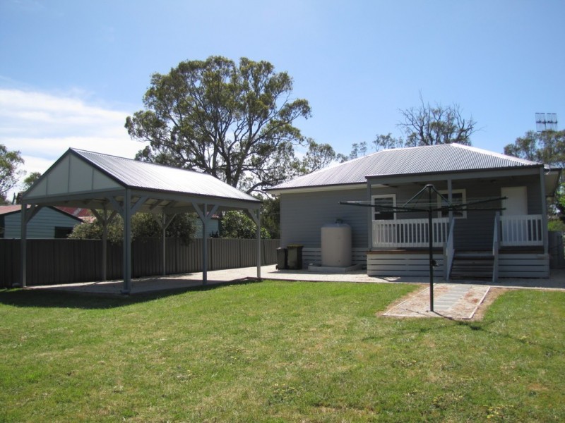 37 Faraday Street, Avoca VIC 3467