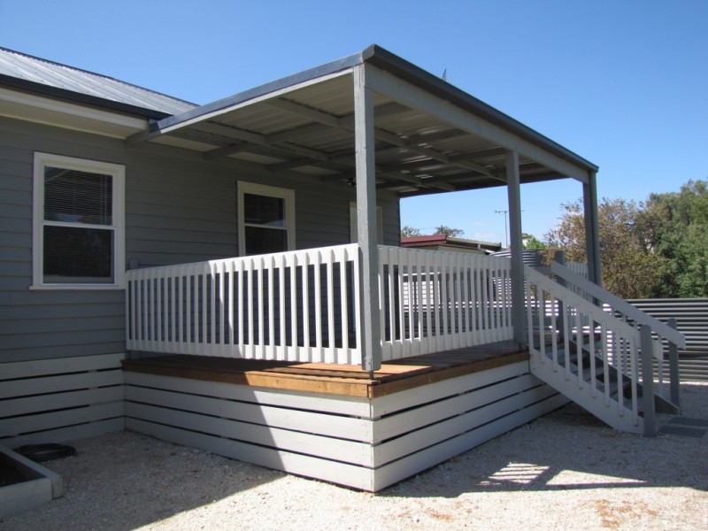 37 Faraday Street, Avoca VIC 3467