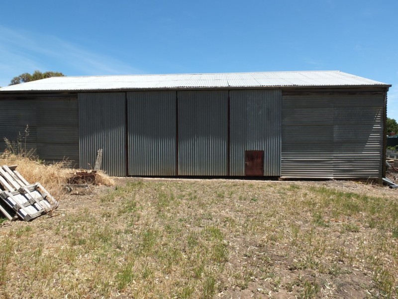 24 Homebush Road, Avoca VIC 3467