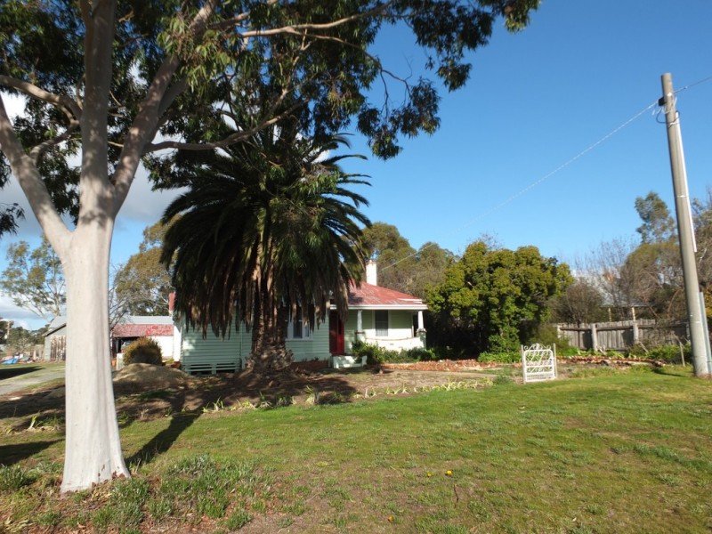 24 Homebush Road, Avoca VIC 3467