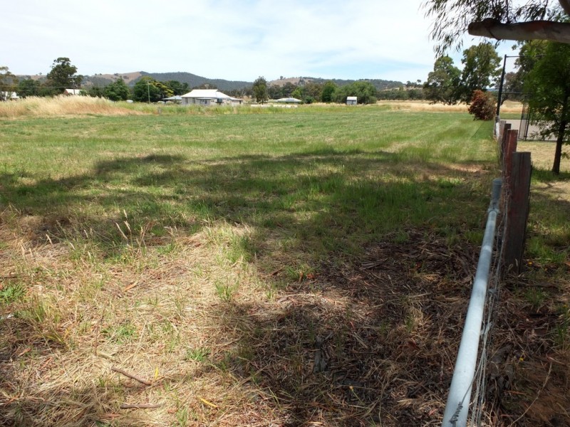 CA 15 Brooke Street, Moonambel VIC 3478