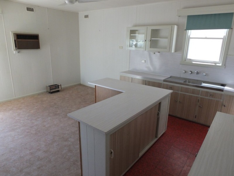 131 High Street, Avoca VIC 3467