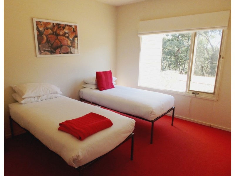 239 McAdams Lane, Moonambel VIC 3478