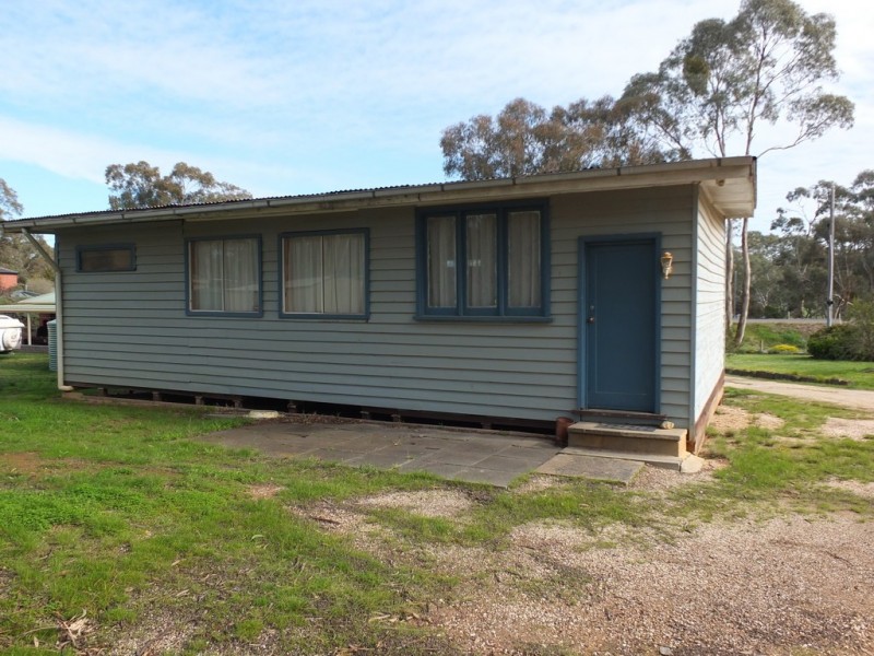 CA 6/40 High Street, Avoca VIC 3467