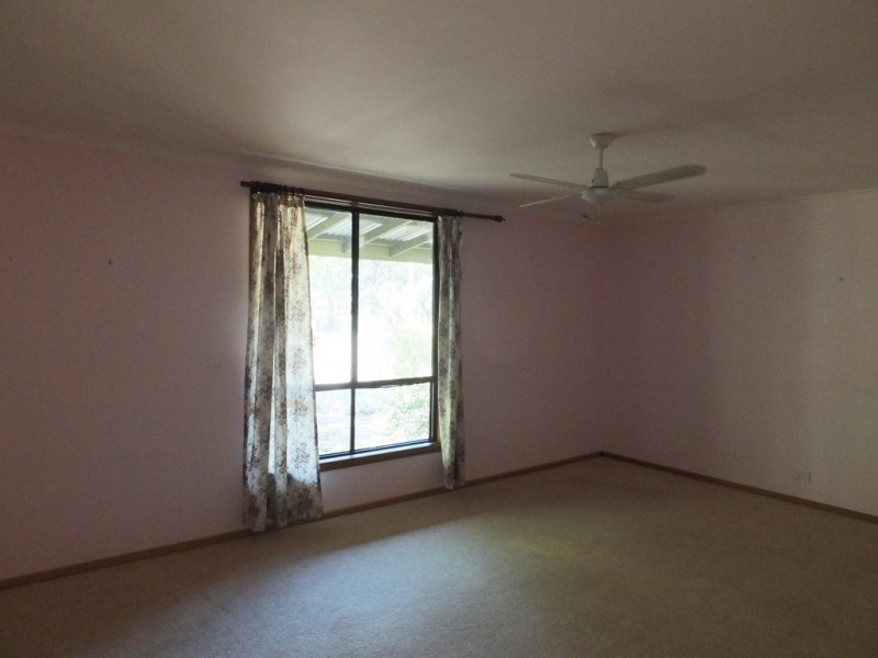 19 Ennis, Amphitheatre VIC 3468