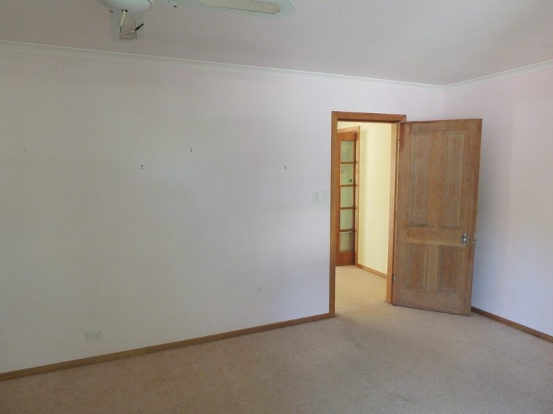 19 Ennis, Amphitheatre VIC 3468