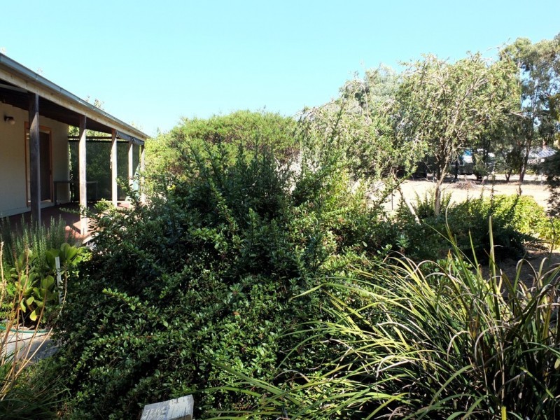 19 Ennis, Amphitheatre VIC 3468