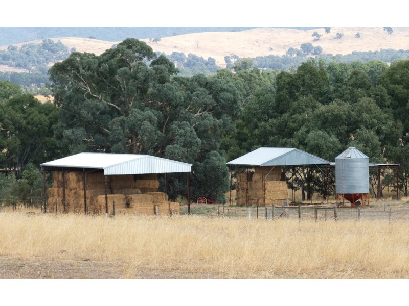 3764 Maryborough-St Arnaud Rd, Moyreisk VIC 3477