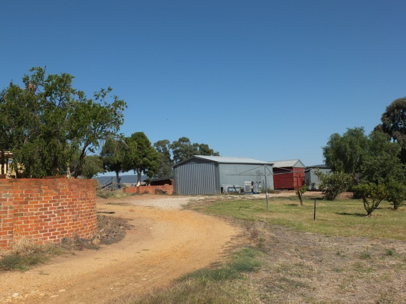 3764 Maryborough-St Arnaud Rd, Moyreisk VIC 3477