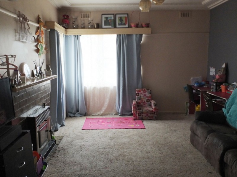 19 Astbury St, Avoca VIC 3467