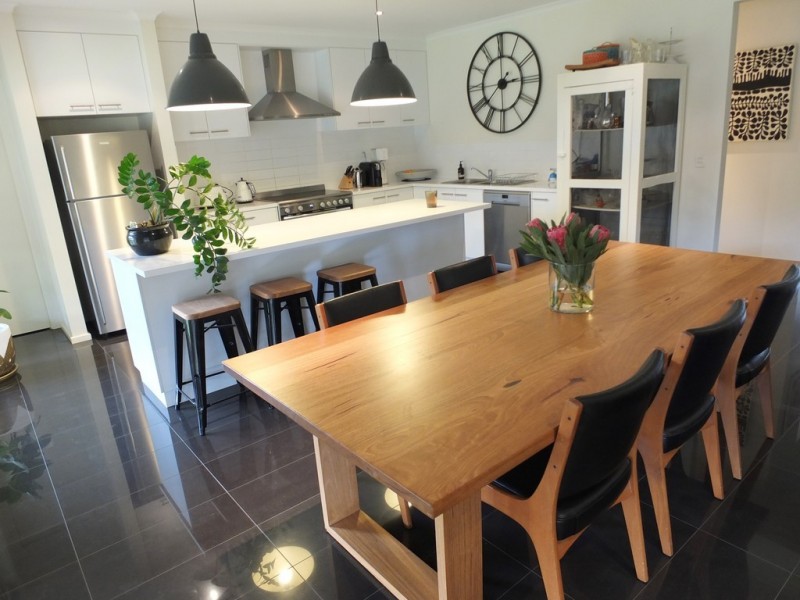 10 Faraday St, Avoca VIC 3467