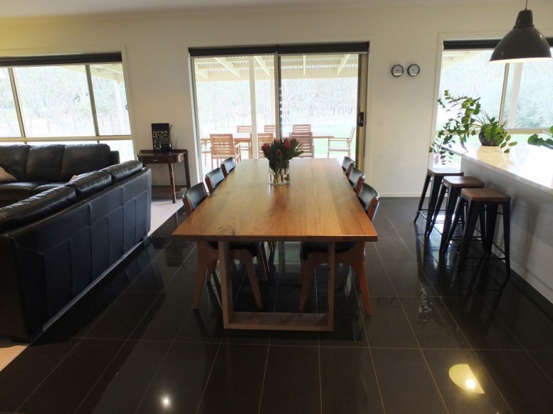 10 Faraday St, Avoca VIC 3467