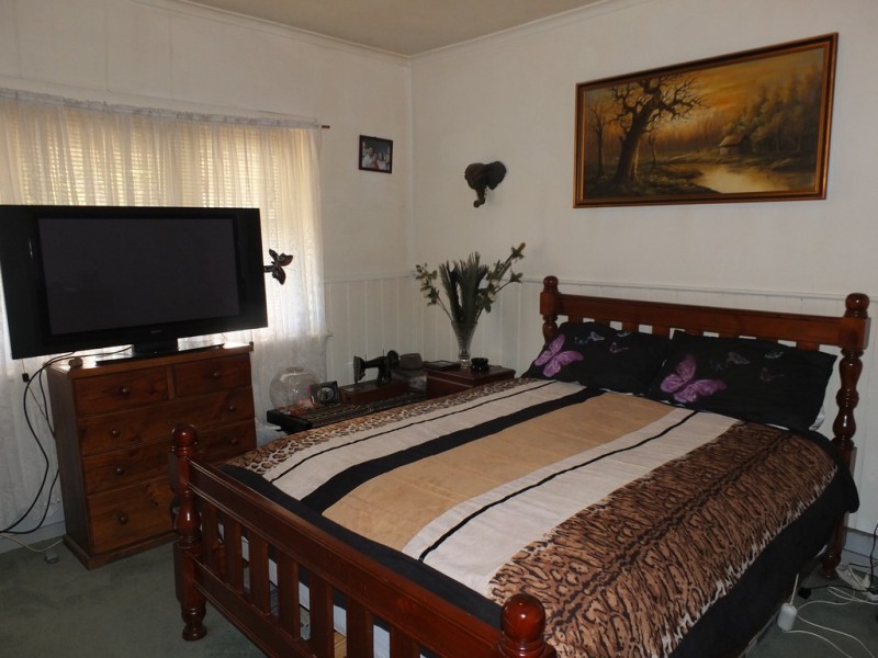 1643 Pyrenees Highway, Amphitheatre VIC 3468