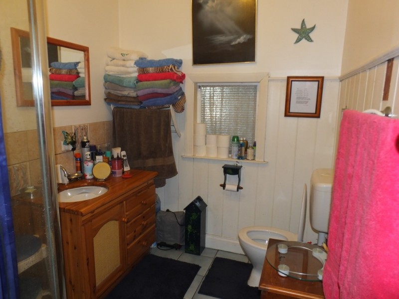 1643 Pyrenees Highway, Amphitheatre VIC 3468