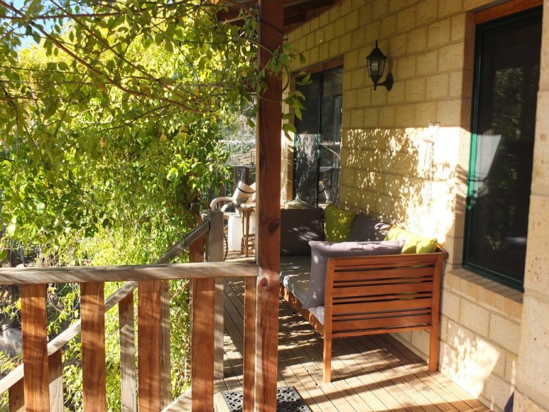 42 Wild Grape Road, Redbank VIC 3477