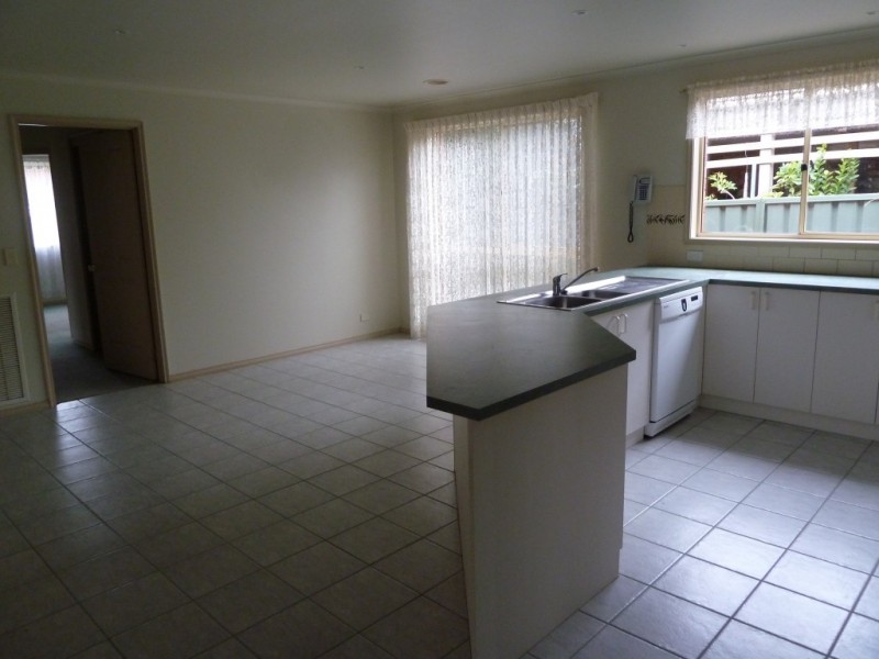 37 Recreation Road, Mount Clear VIC 3350