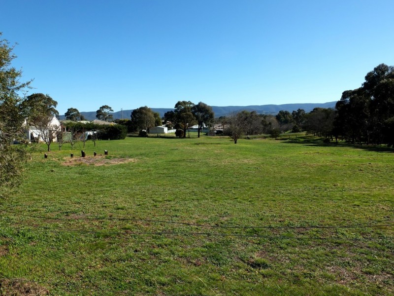 34 Boyce Street, Avoca VIC 3467