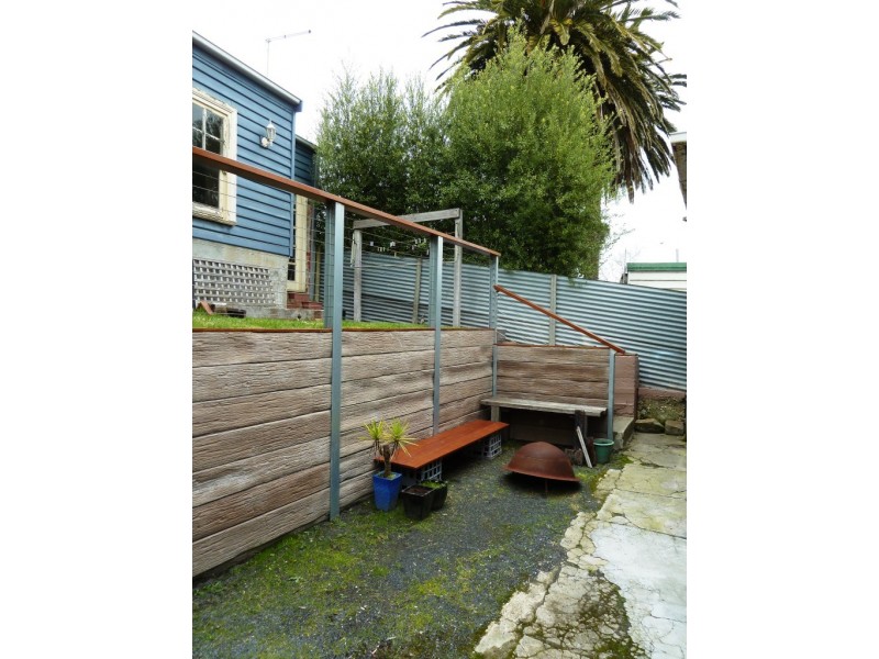 407 Barkly Street, Golden Point VIC 3350