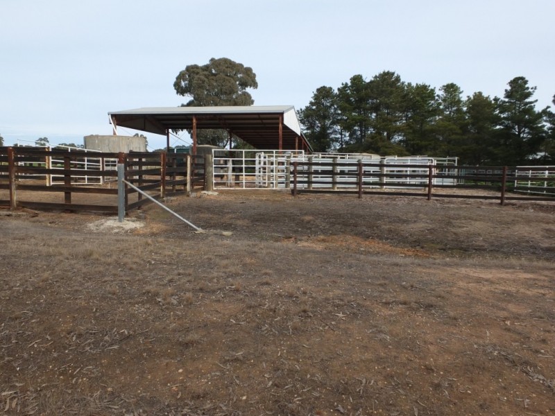 Lots 22, 22A and 25A, Logan Road, Bowenvale VIC 3465