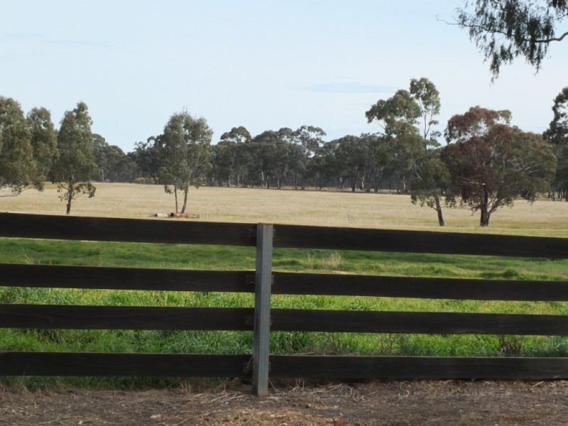 Lots 22, 22A and 25A, Logan Road, Bowenvale VIC 3465