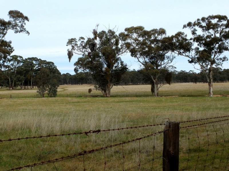 Lots 22, 22A and 25A, Logan Road, Bowenvale VIC 3465