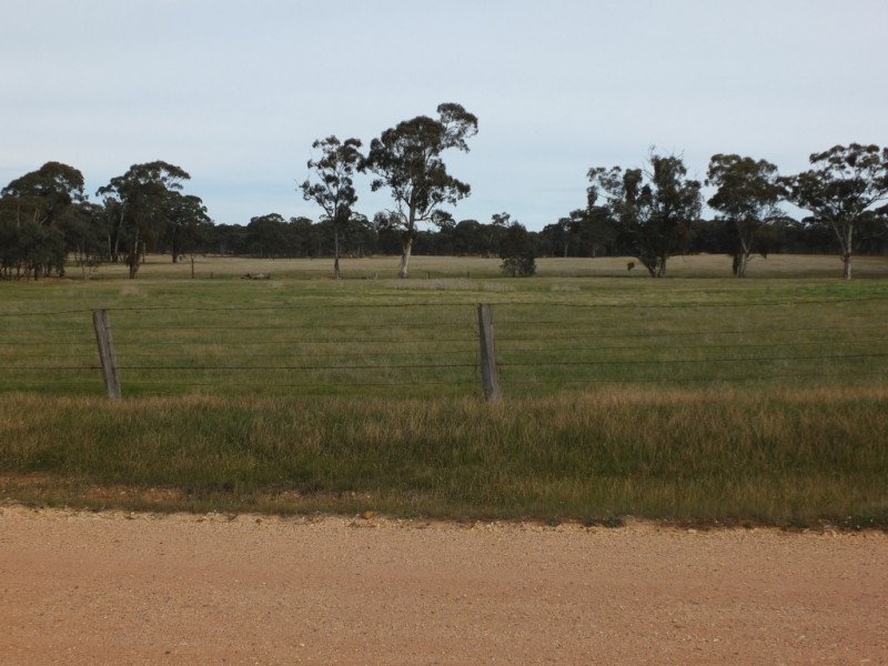 Lots 22, 22A and 25A, Logan Road, Bowenvale VIC 3465