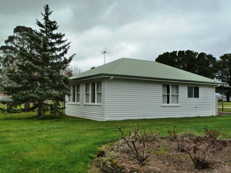 4 Dundas Street, Raglan VIC 3373