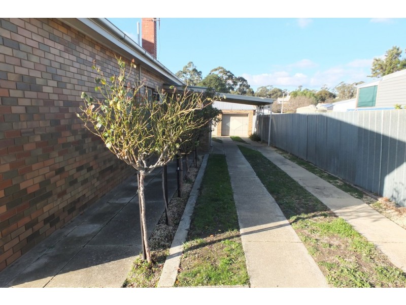 72 Boyce Street, Avoca VIC 3467