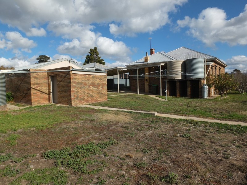 72 Boyce Street, Avoca VIC 3467