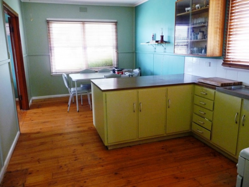 57 High Street, Beaufort VIC 3373