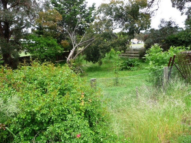 57 High Street, Beaufort VIC 3373