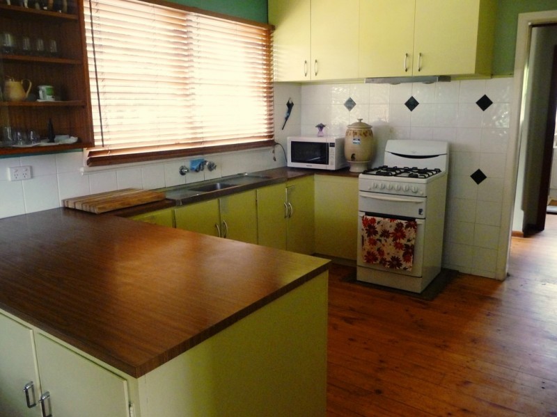 57 High Street, Beaufort VIC 3373