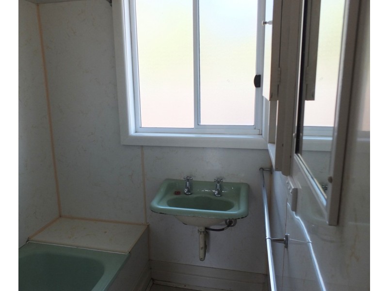 22 Davy Street, Avoca VIC 3467