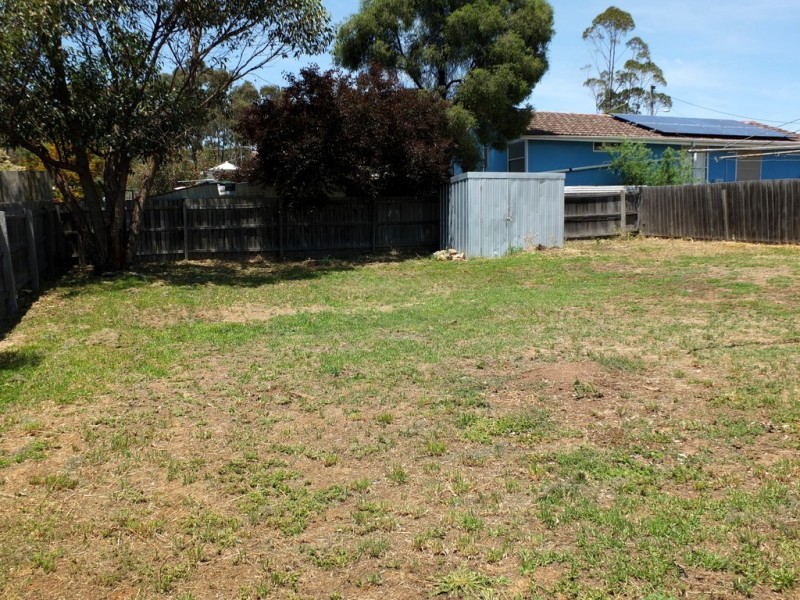 22 Davy Street, Avoca VIC 3467