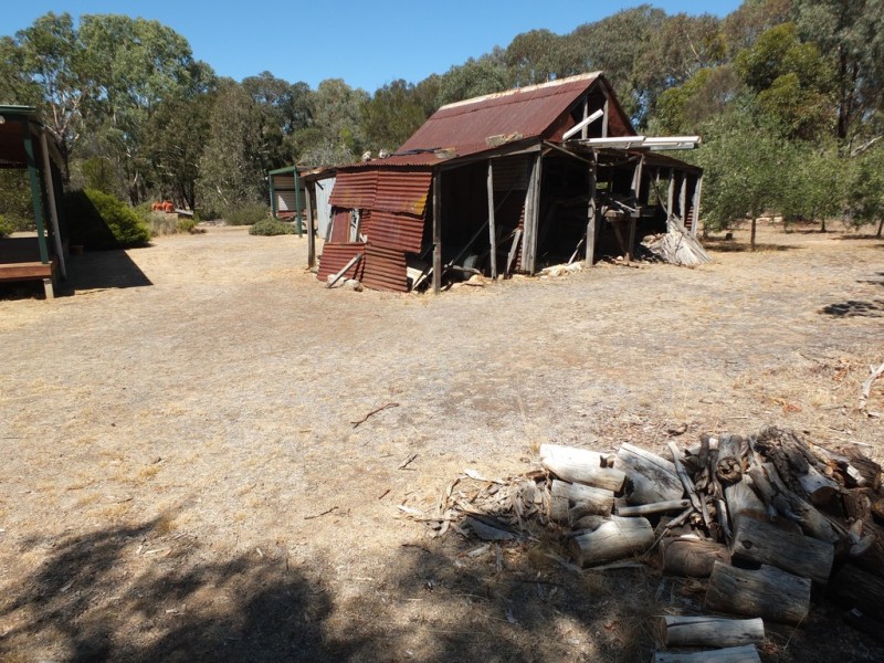 24 Marshall Lane, Barkly VIC 3384