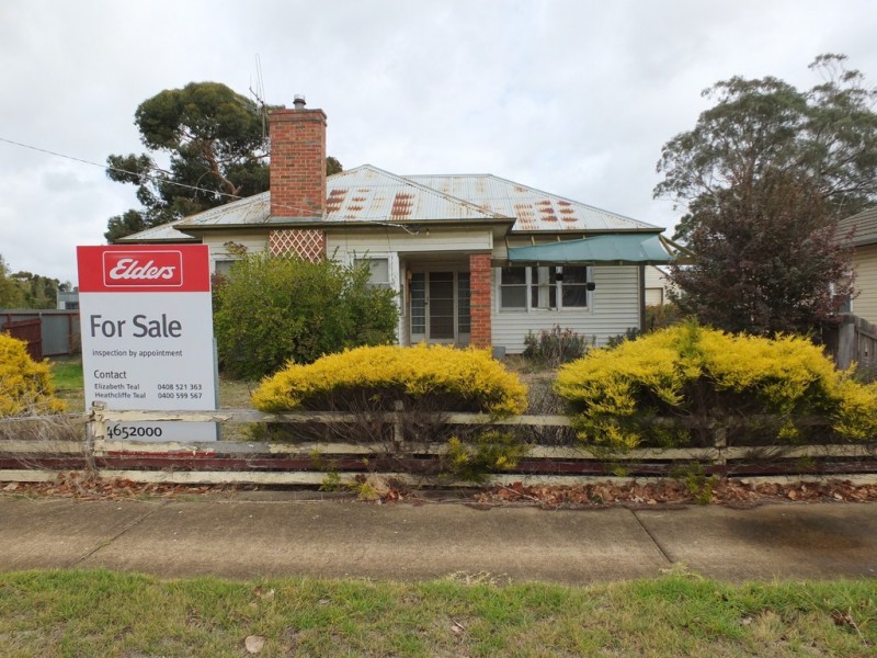 215 High Street, Avoca VIC 3467