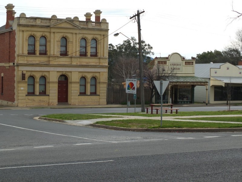 215 High Street, Avoca VIC 3467