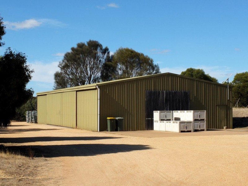 155 Wild Dog Track, Warrenmang VIC 3478