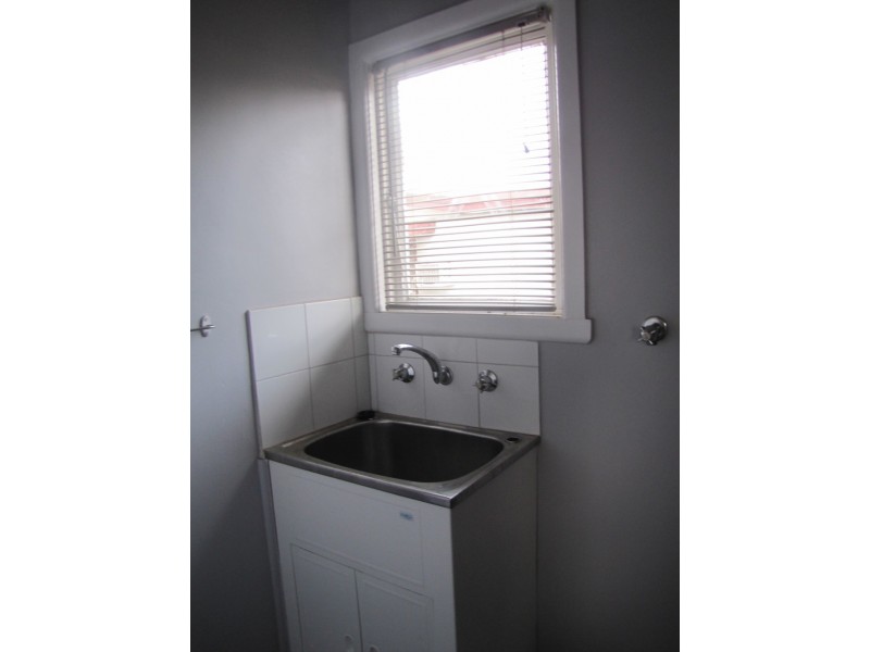 37 Faraday Street, Avoca VIC 3467