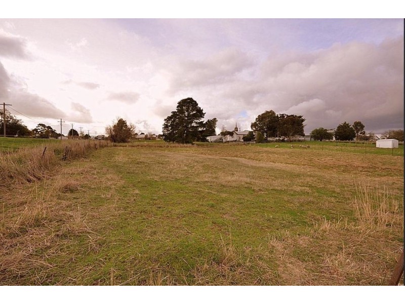 18 Lyons Street, Skipton VIC 3361