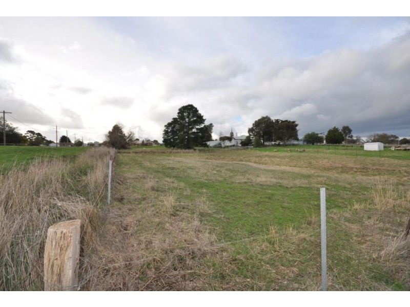 18 Lyons Street, Skipton VIC 3361