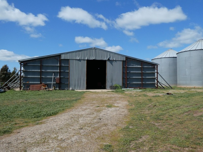 583 Eurambeen-Streatham Rd, Beaufort VIC 3373