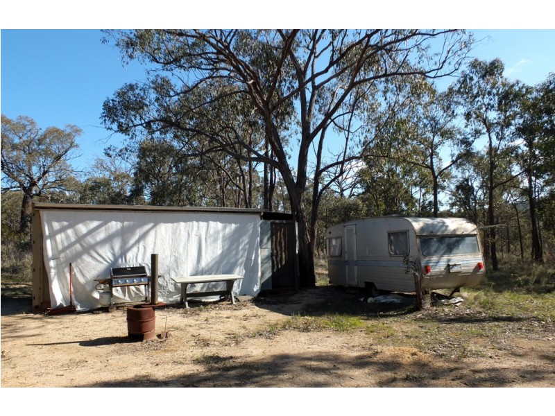 8 Coleman Road, Redbank VIC 3477