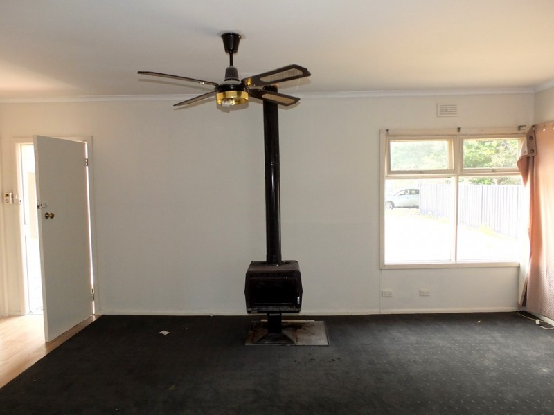 CA 5 62 High St, Elmhurst VIC 3469